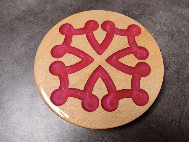 Centre de table croix occitane bois &amp; résine